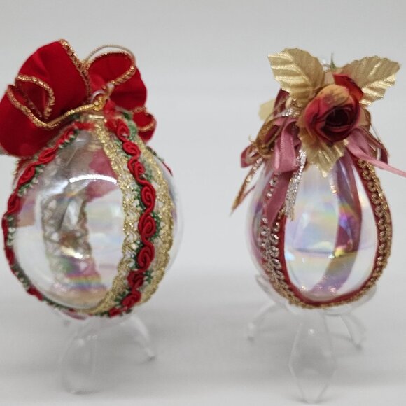 Handmade Glass Christmas Ornaments Red & Gold Ribbon Roses Berries Leaves - Picture 5 of 8